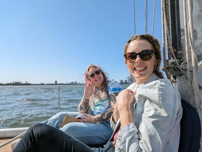 New York City: Statue of Liberty Sailing Charter - FAQ