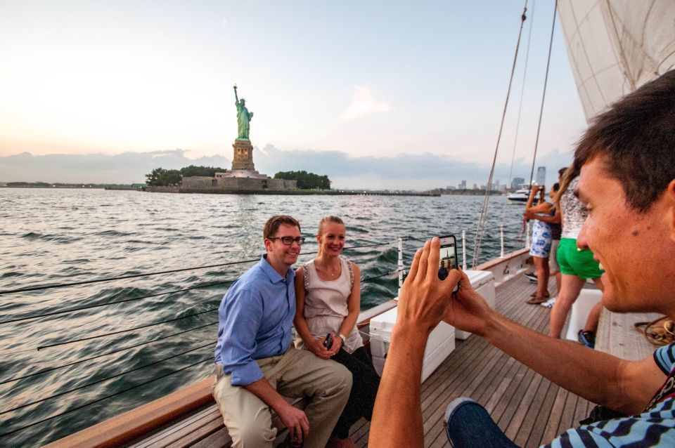 New York City: Sunset Sail Aboard a Schooner - Meeting Location and Check-in