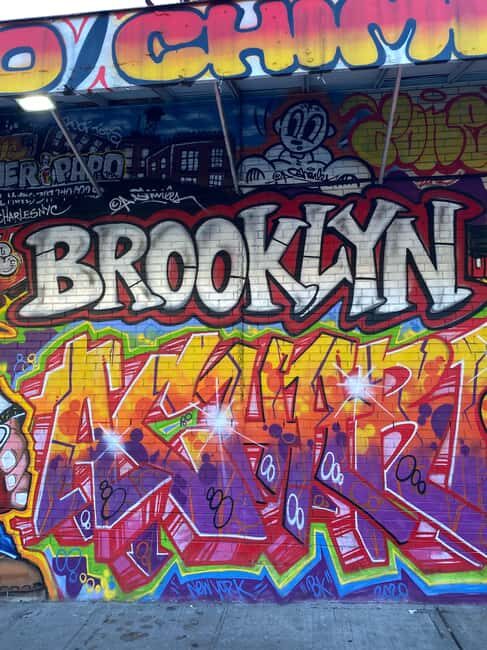 New York City: The Ultimate Brooklyn Speed Thrifting Tour - A Practical Guide to the Thrifting Tour