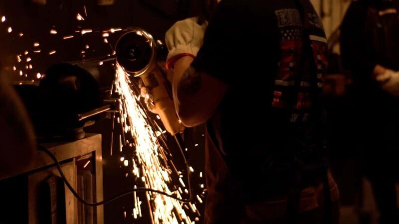 New York: Forge a Survival Knife Experience - Authenticity and Real-World Feedback