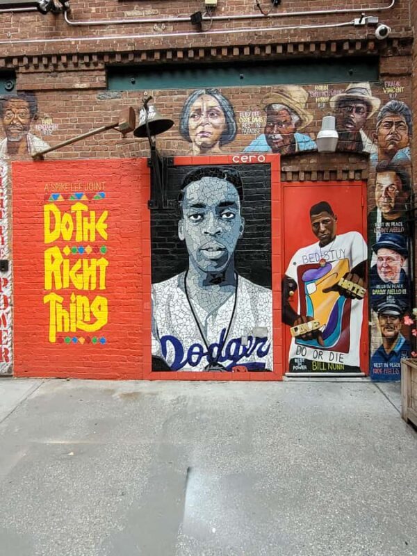 New York: Hip-Hop, Murals, Sports & Dangerous Neighborhoods Tour - The Guide Experience: Why It Matters