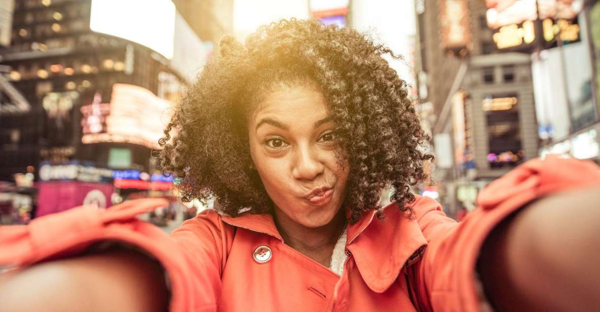 New York: Must-Sees In-App Audio Tour on Your Phone (ENG) - The Dakota: Lennons Residence