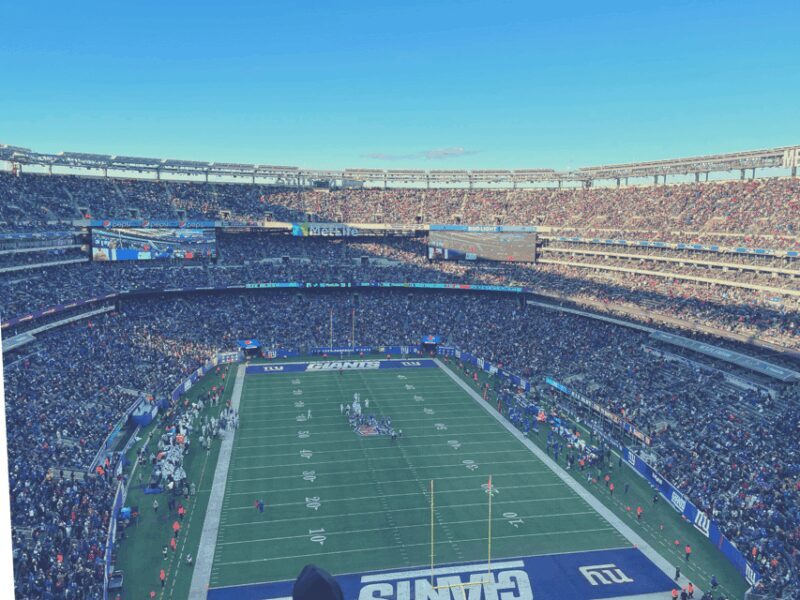 New York: New York Giants Football Game Ticket - Why This Experience Appeals to Travelers