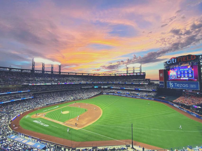 New York: New York Mets Baseball Game Ticket at Citi Field - Electrifying Atmosphere at Citi Field