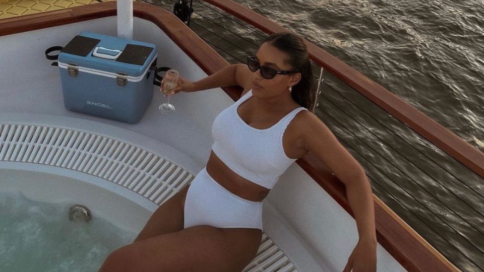 New York: NYC Hot Tub Boat Tour - Important Information