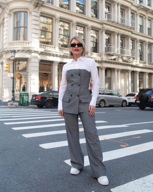 New York: Photoshoot in NYC DUMBO BROOKLYN BRIDGE - An Impressive Photo Experience in the Heart of NYC