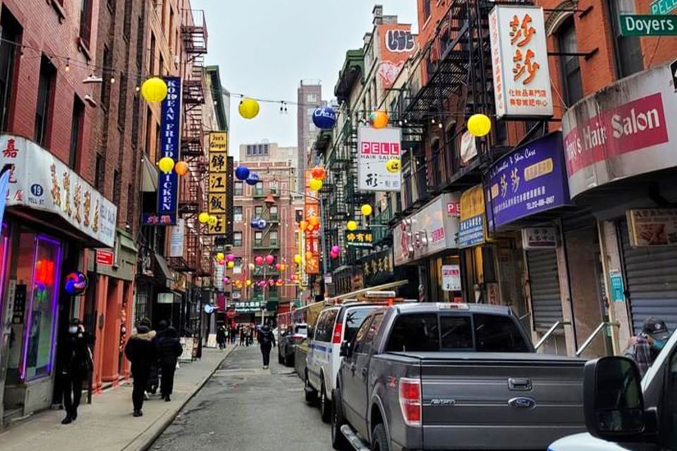 New York: Sex and the City Private Limousine Tour - Tour Description