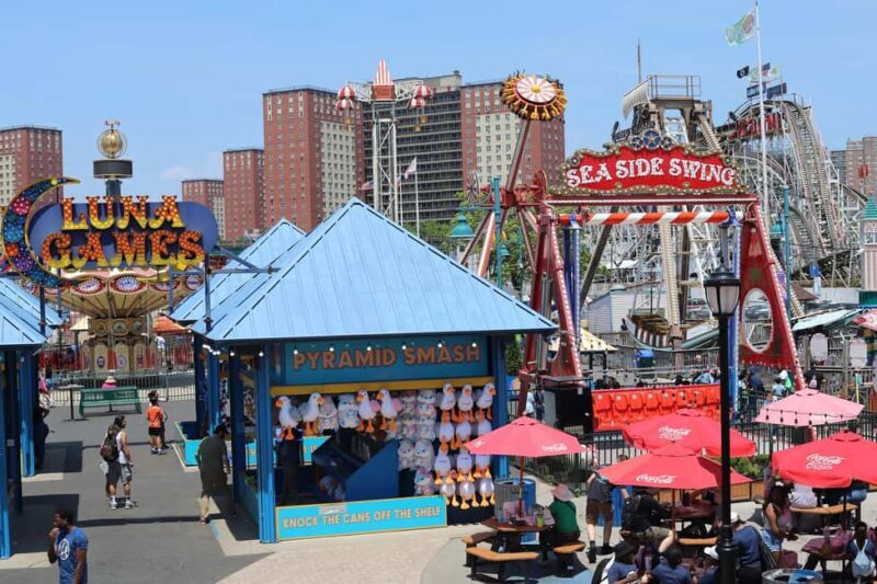 New York: Summer in Brooklyn Walking Tour - Experience the Charm of Brooklyn with a Summer Walking Tour