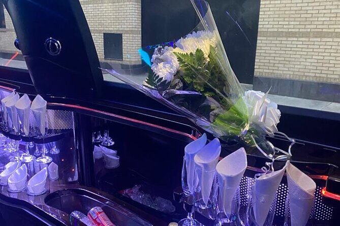 Newark To Manhattan Private Transfer in SUV, Limousine or Van - Who Will Love This Service?