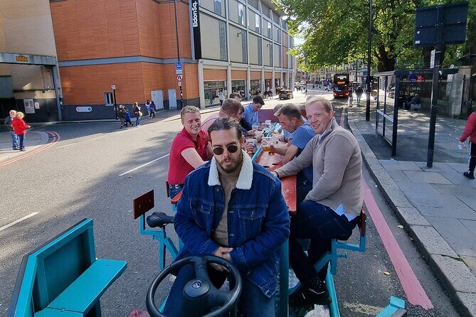 Newcastle beer or prosecco bike tour - The Bikes and the Experience