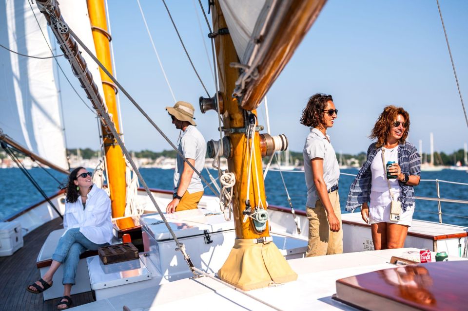 Newport: Day Sailing and Sightseeing Boat Tour on a Schooner - Bringing Your Own Picnic