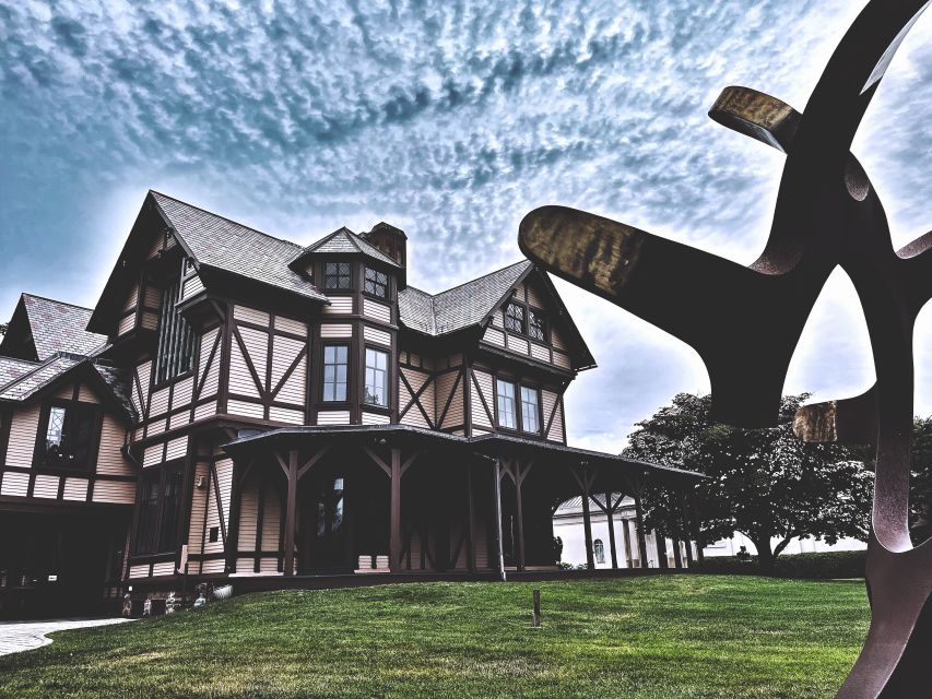 Newport Ghosts: Seaside Hauntings and Hags Tour - Chilling Seaside Hauntings and Hags
