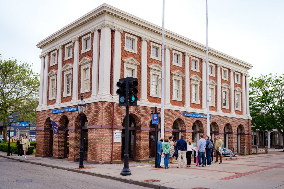 Newport: Golden to Gilded Age Guided Walking Tour - Meeting Point
