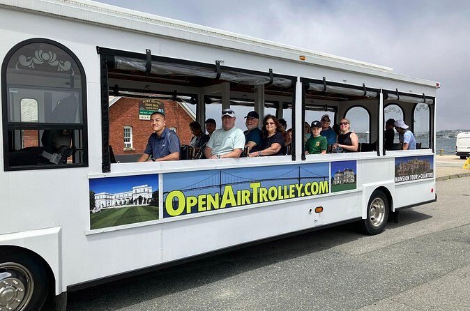 Newport Open Air Trolley Tour (Ages 5+ only) - What Makes the Newport Open Air Trolley Stand Out?