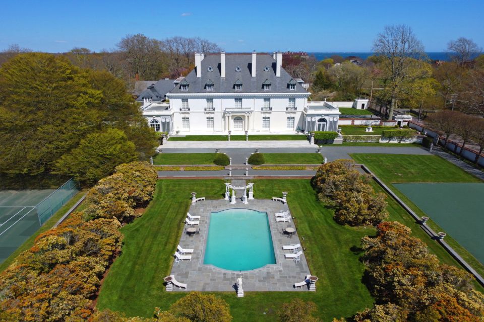 Newport, Rhode Island: Scenic Tour - Tour Route and Stops