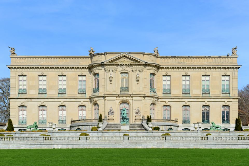 Newport, Rhode Island: Scenic Tour - Concluding in the Irish District