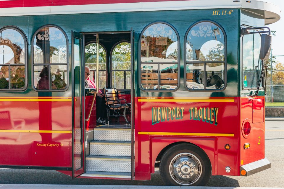 Newport: Scenic Trolley Tour - Vanderbilt Familys Social Prominence