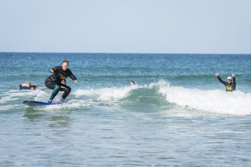 Newquay: Introduction to Surfing Lesson - Whats Included