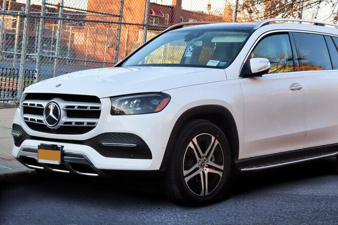 NewYork: Private Airport Transfers to/from JFK Airport - Who Should Consider This Service?