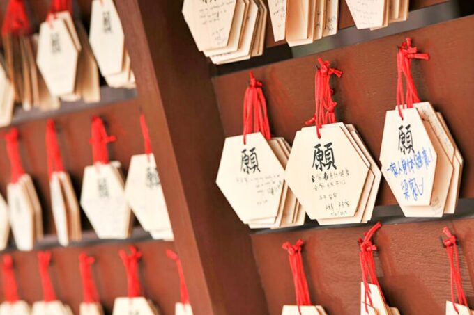 Ngong Ping 360: Cable Car Return Tickets & Combos - Transportation and Accessibility