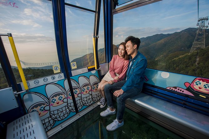 Ngong Ping 360 Skip-the-Line Private Crystal Cabin Ticket - Panoramic Ocean and Grassland Views