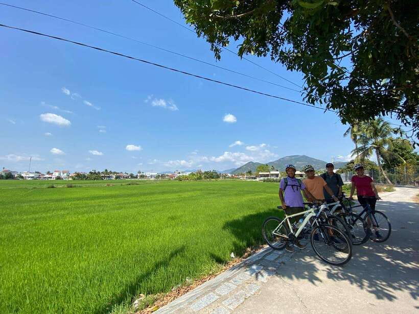 Nha Trang: Bike Tour - Refreshing Drinks and Tropical Fruits