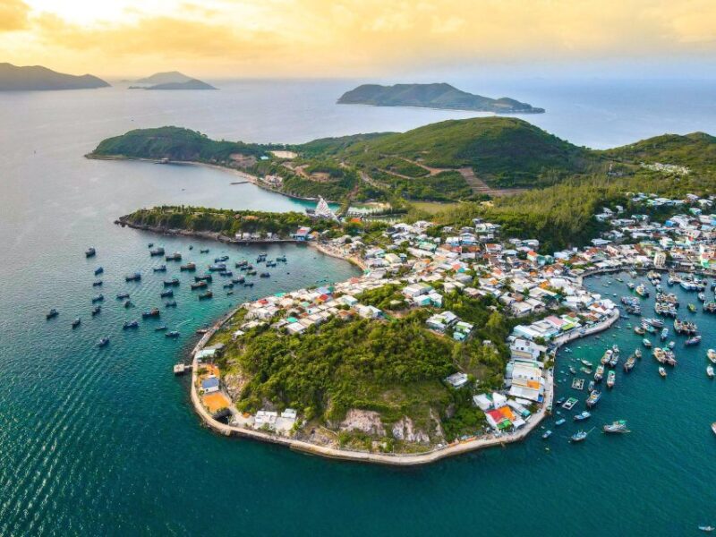 Nha Trang Relax Fishing Tour - Inclusions and Amenities