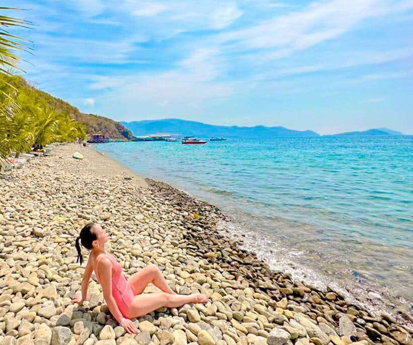 Nha Trang: Sea Walking and Coral Bay Tour With Lunch - Lunch and Dining Experience