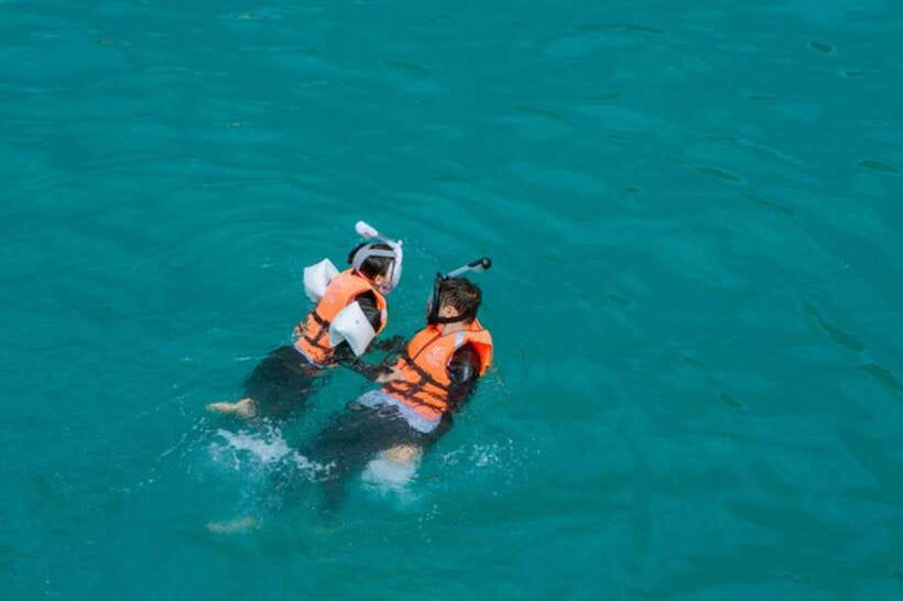 Nha Trang: Sunset Catamaran Yacht Tour - Key Points