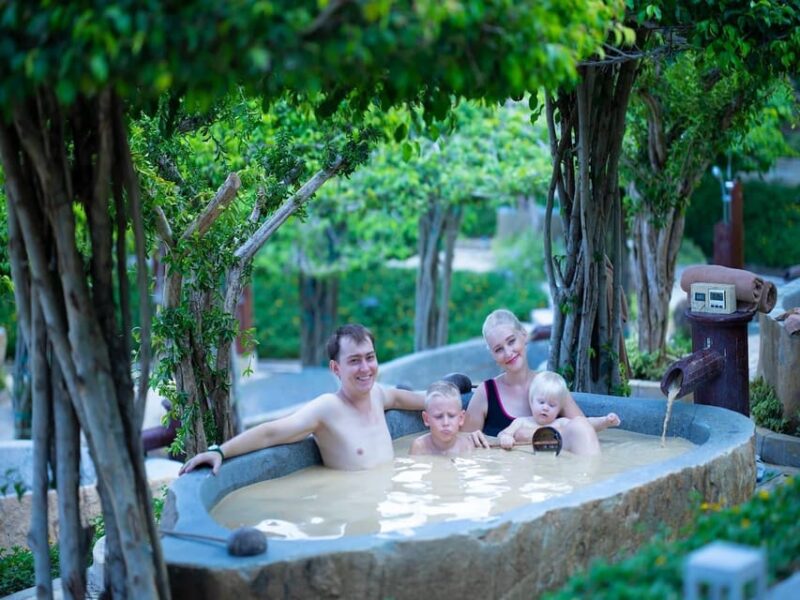Nha Trang Travel: Full-Day Visit to 3 Islands in Nha Trang - Participant Age Groups