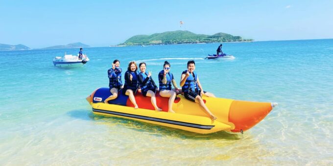 Nha Trang: Wild Island Boat Trip W/ Fish Hunting and Lunch - Fish Hunting Experience