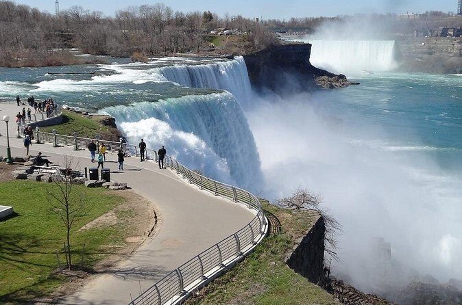 Niagara Bliss Tour With Maid of Mist, Cave of Winds & More (USA) - The Practical Side: Logistics and Tips