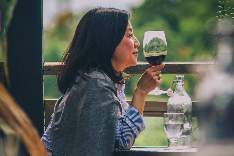 Niagara, Canada: Half-Day Winery Tour With Tastings - Additional Tour Information