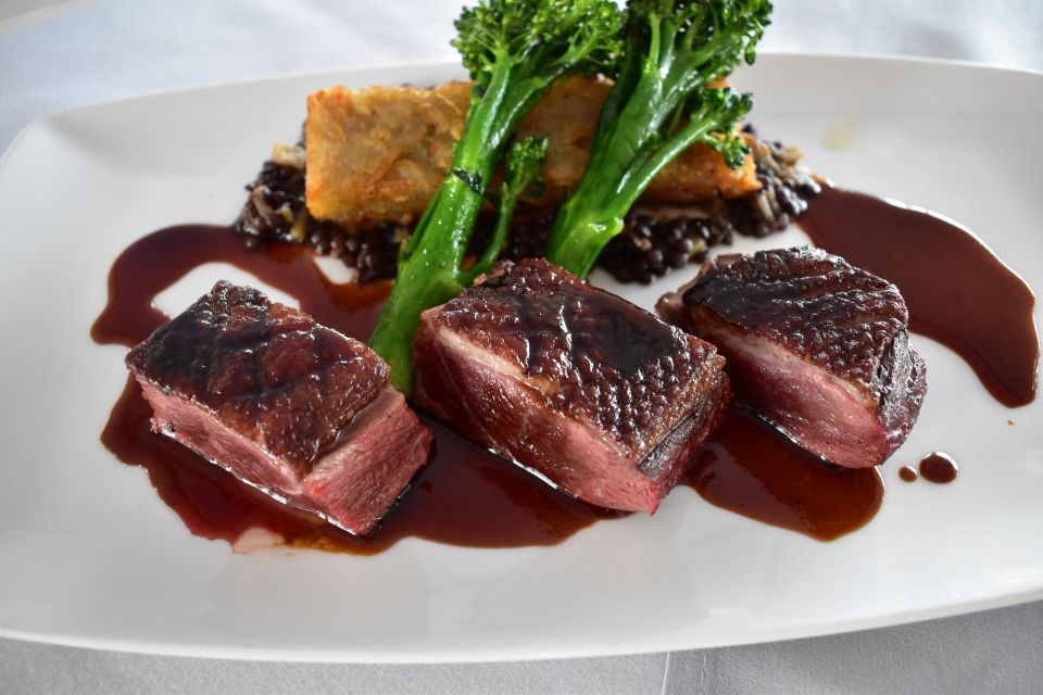 Niagara Falls, Canada: Dining Experience at The Watermark - Reservation and Booking Details