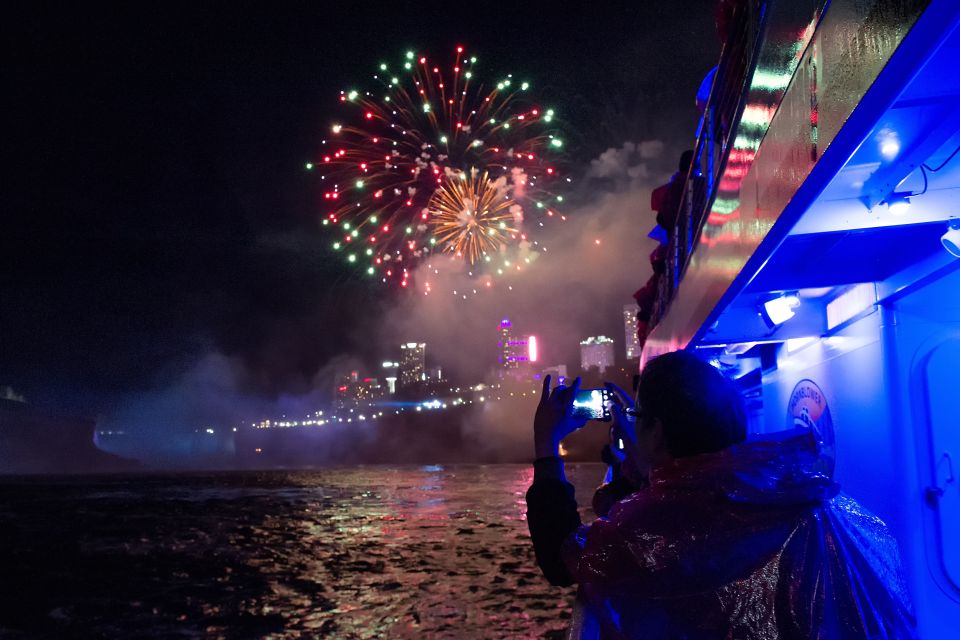 Niagara Falls, Canada: Evening Fireworks Cruise - Cruise Details