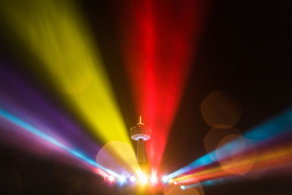Niagara Falls Canada: Small Group Night Tour W/Boat & Dinner - Key Points