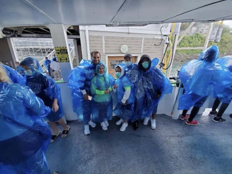 Niagara Falls Canada & USA: Small Group Deluxe Tour - FAQ