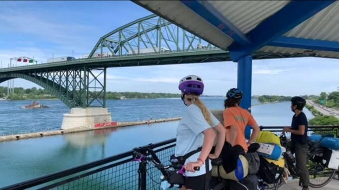 Niagara Falls: Family Bike Overnight Trip - Partnership With Niagara River Greenway