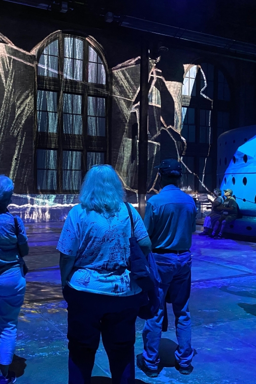 Niagara Falls: Illumination VIP Tour With Dinner & Fireworks - Highlights and Important Information
