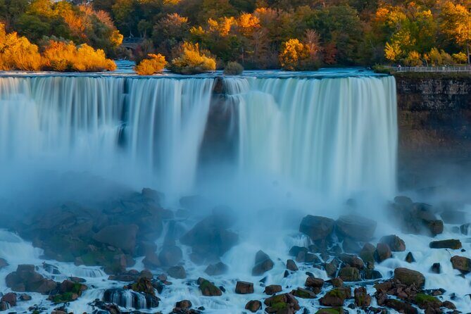 Niagara Falls Maid of the Mist & Jetboat Ride + Lunch (Ice Cream) - Luna Island & Bridal Veil Falls
