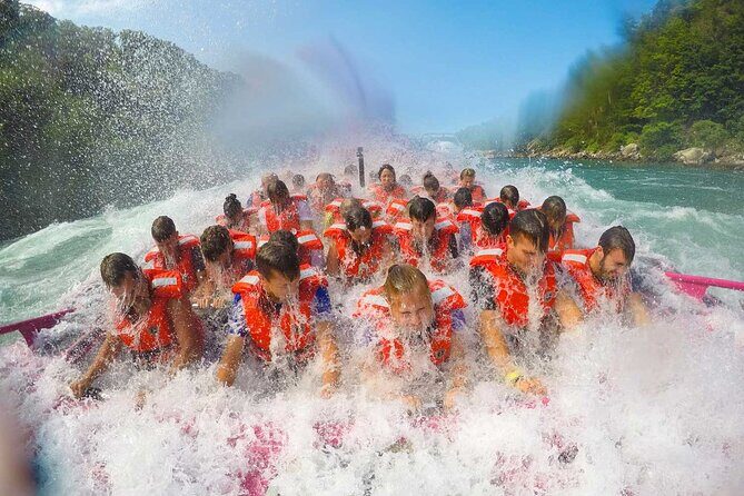 Niagara Falls Maid of the Mist & Jetboat Ride + Lunch (Ice Cream) - Lunch at The Silo