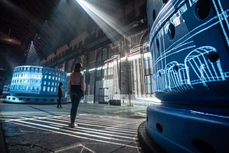 Niagara Falls: Niagara Parks Power Station & Tunnel at Night - The Falls: A Nighttime Spectacle