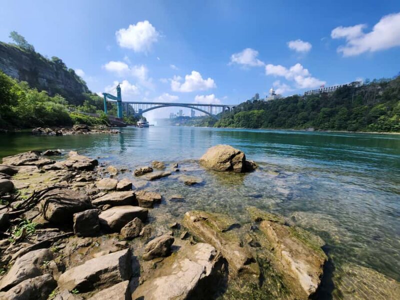 Niagara Falls: Private Historic Walking Tour - Exploring the Niagara Falls Private Walking Tour