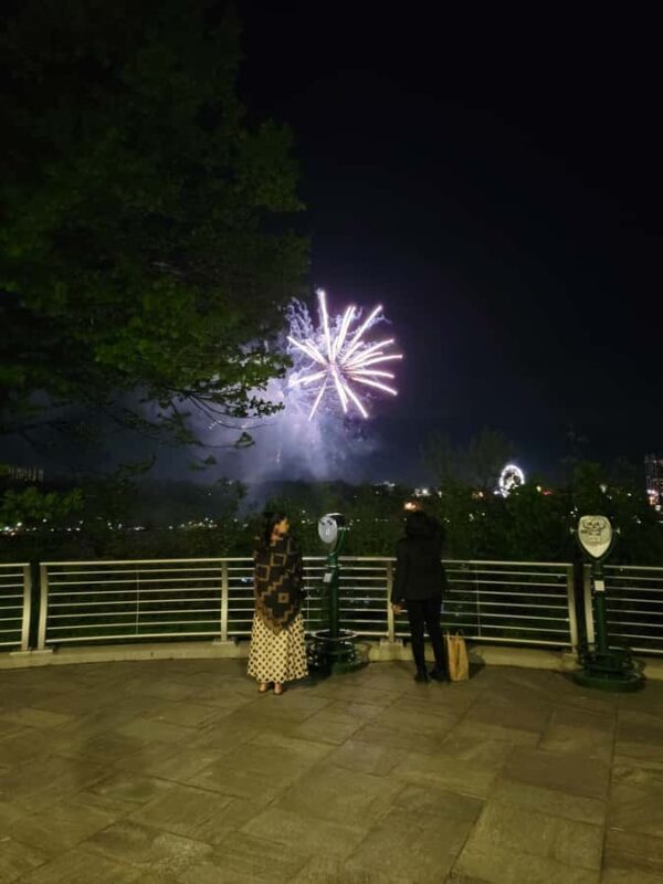 Niagara Falls: Private Sunset Walking Tour - Key Points