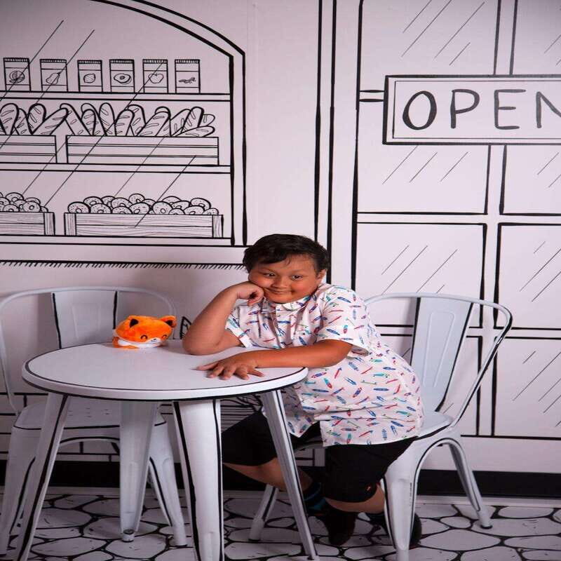 Niagara Falls: Ripley's Selfie Studios - An Honest Look at a Unique Photo Experience