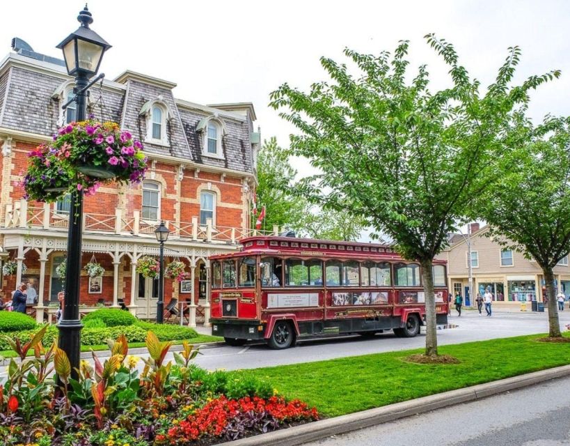 Niagara Falls Tour From Toronto With Niagara Skywheel - Niagara-on-the-Lake Exploration