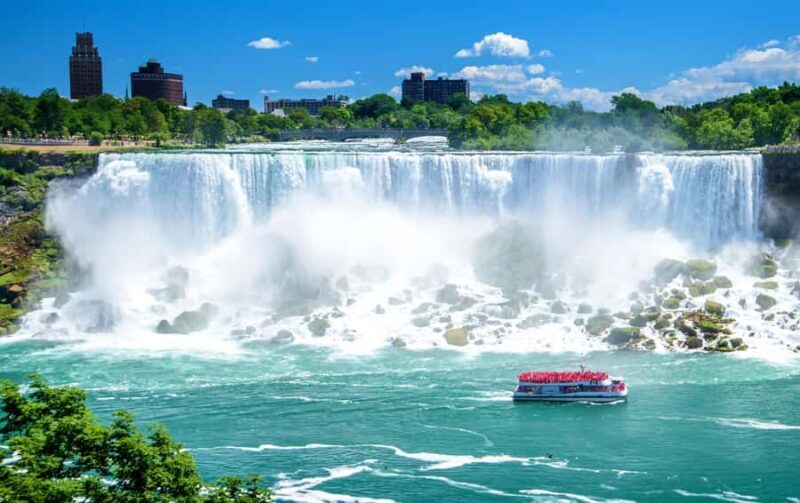 Niagara Falls, USA: Day & Night Small Group Tour with Dinner - FAQs