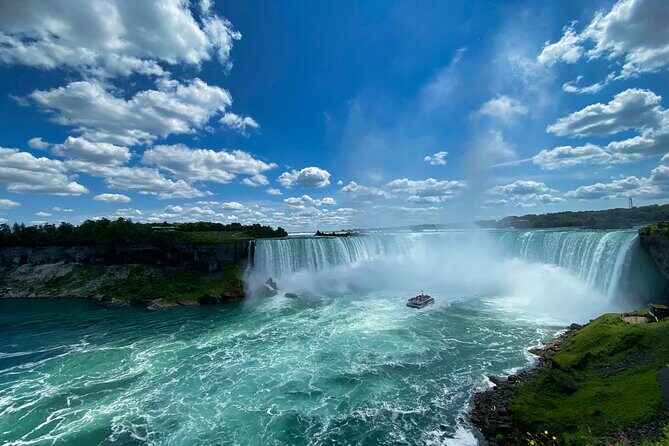 Niagara Falls USA Scenic Tour from Buffalo and Niagara Falls NY - Goat Island: The Scenic Heart of Niagara