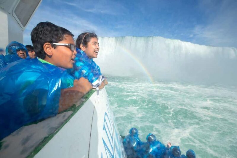 Niagara Falls: VIP Maid of the Mist & Cave of the Winds Tour - An Up-Close Look at the Experience