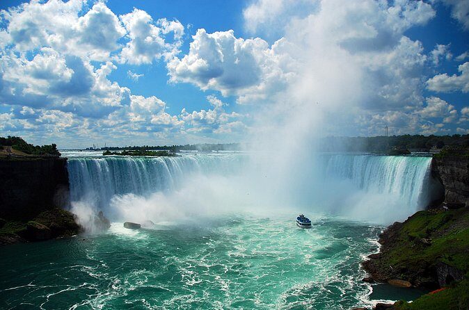 Niagara Flying Theatre Ride Skylon Tower Guided Tour Canada - Who Should Consider This Tour?